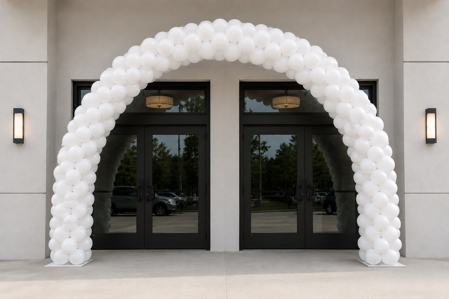 White Spiral Arch - 20ft or 30ft