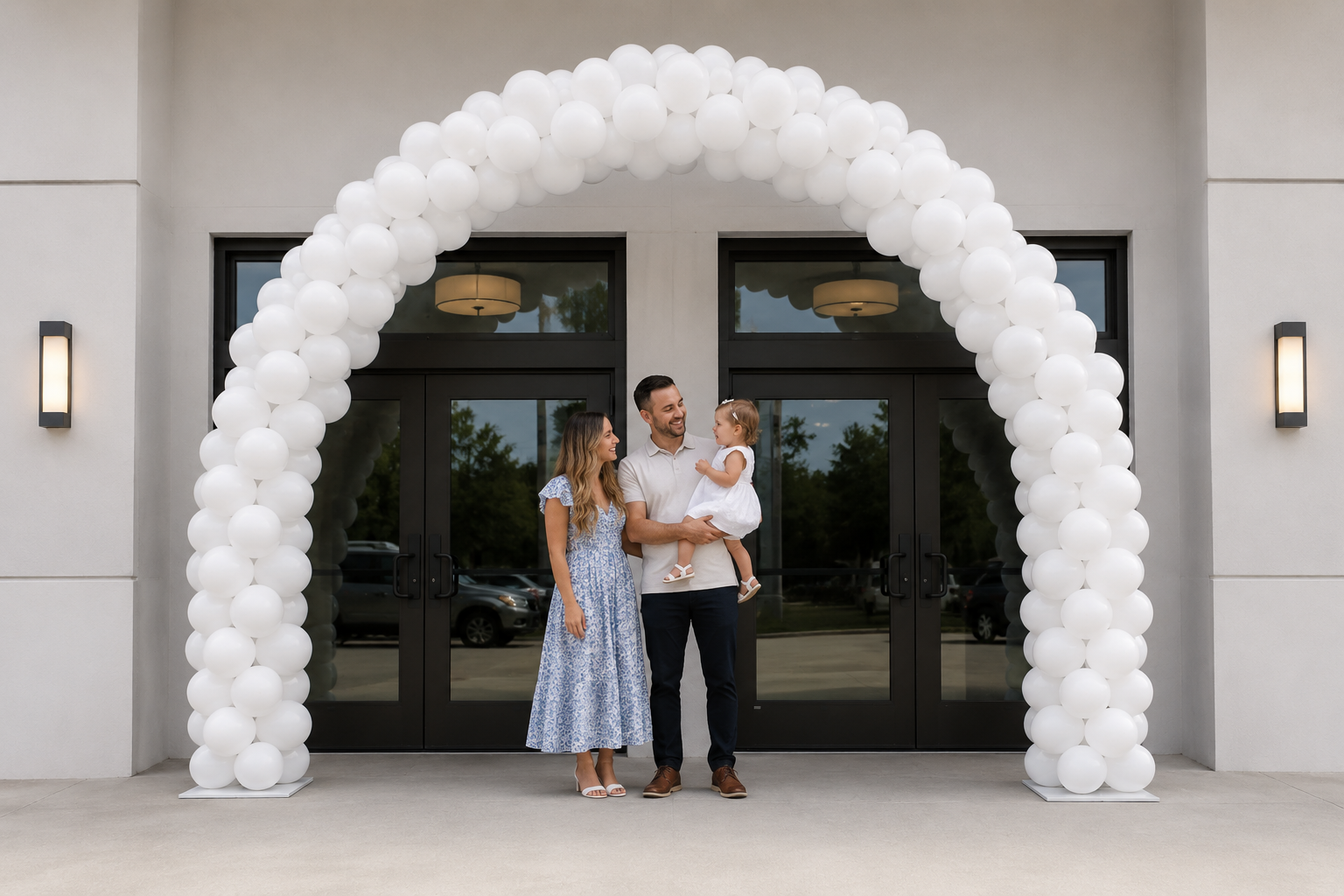 White Spiral Arch - 20ft or 30ft - Image 2