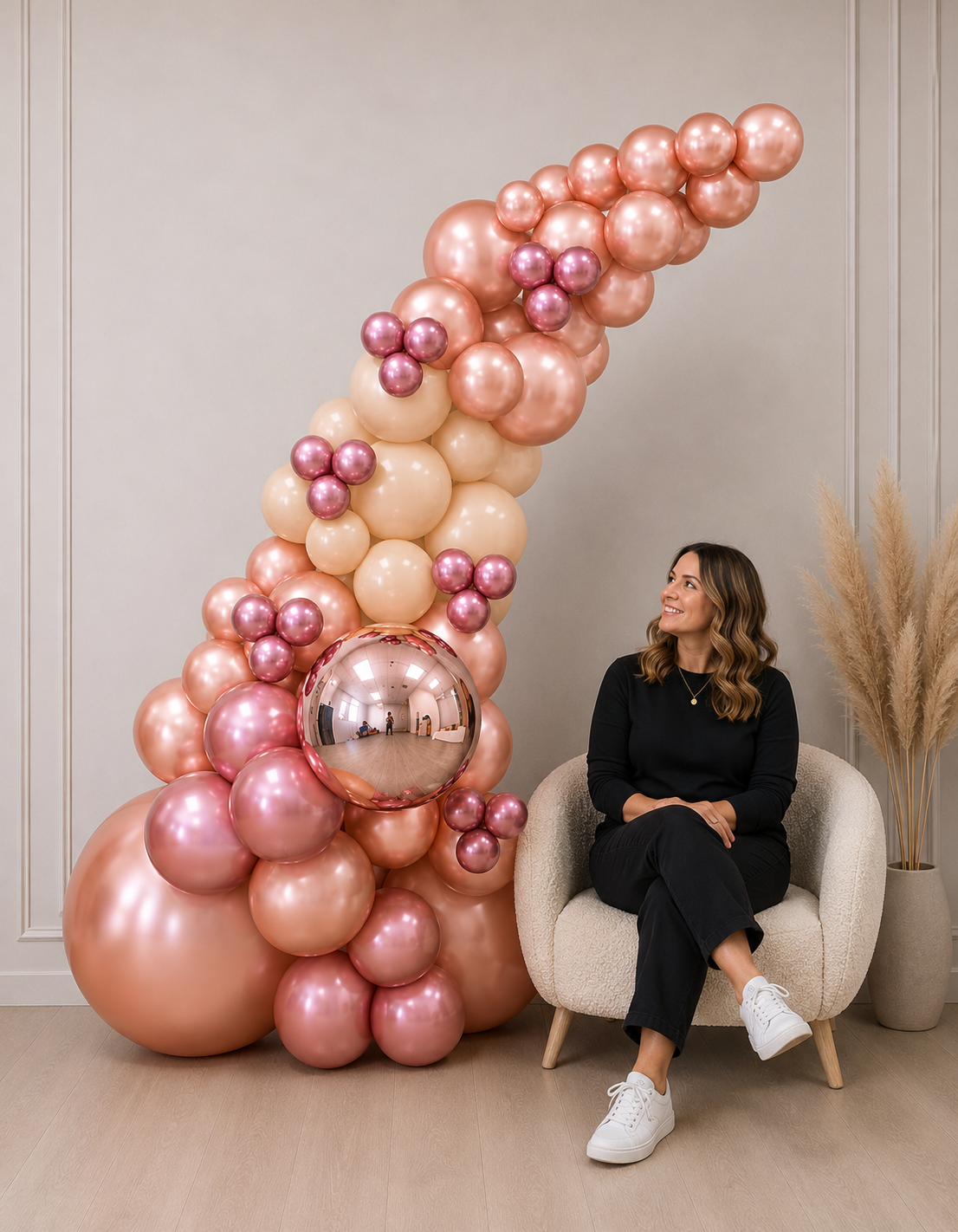 Rose Gold Crescent Column - Image 2