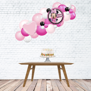 Minnie Mouse Fancy Garland Small BG (1)